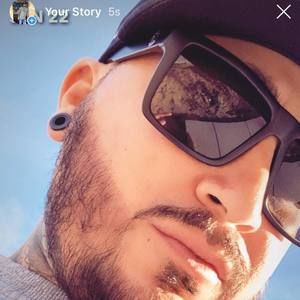 Meet your Posher, Christian